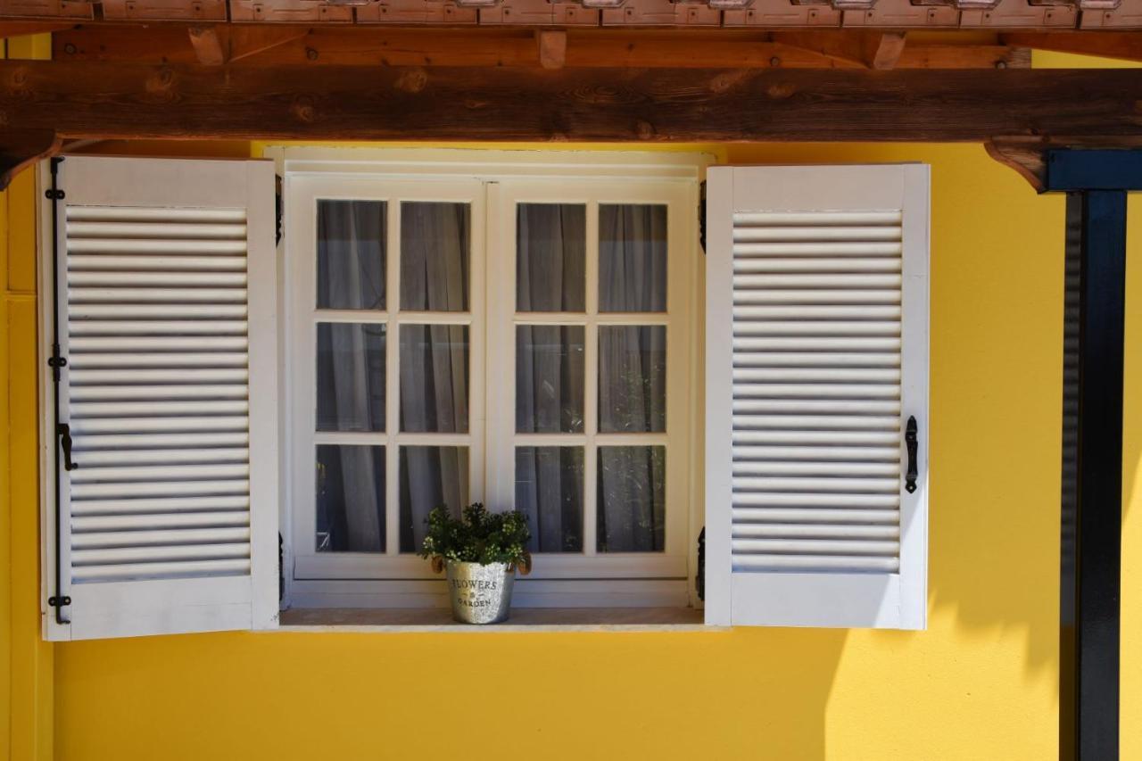 The Yellow Art Home Kalamata Extérieur photo