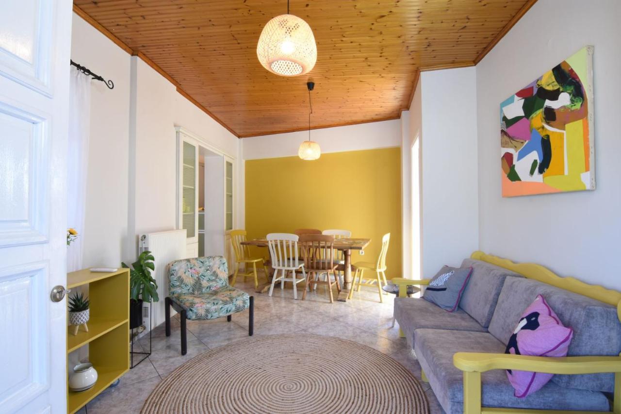 The Yellow Art Home Kalamata Extérieur photo